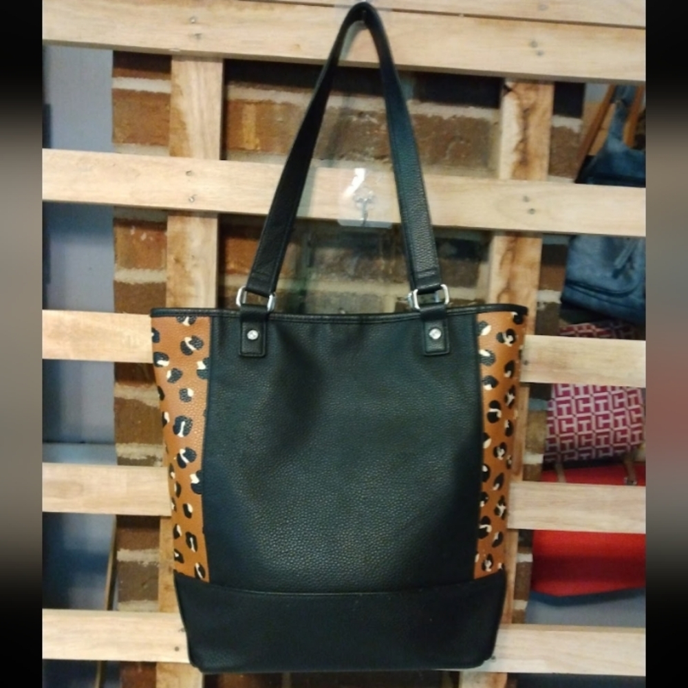 Thirty-One Colorblock Tote GUC